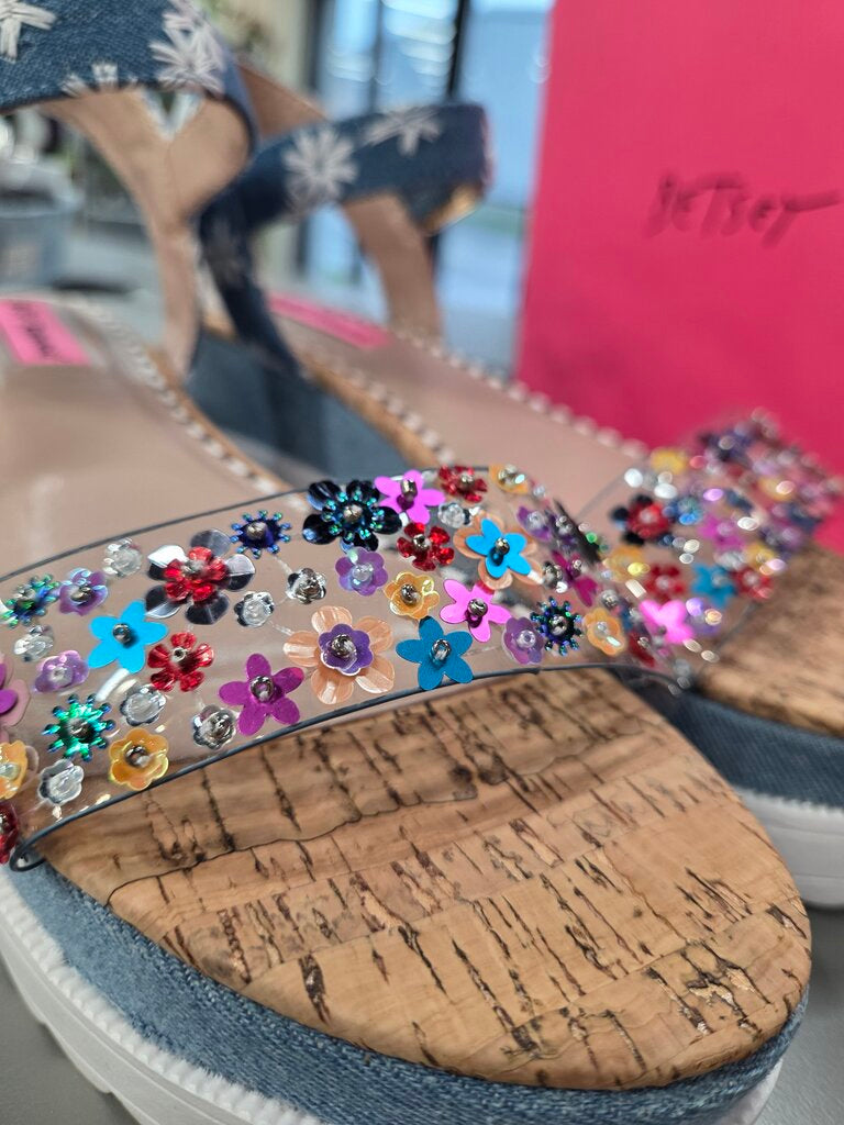 Women's Betsey Johnson "Faegan" Wedge Sandals sz 8.5