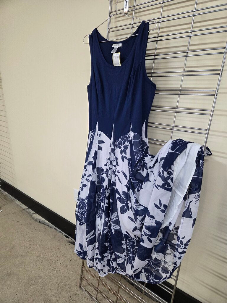 Ladies Vasna Desire Dress