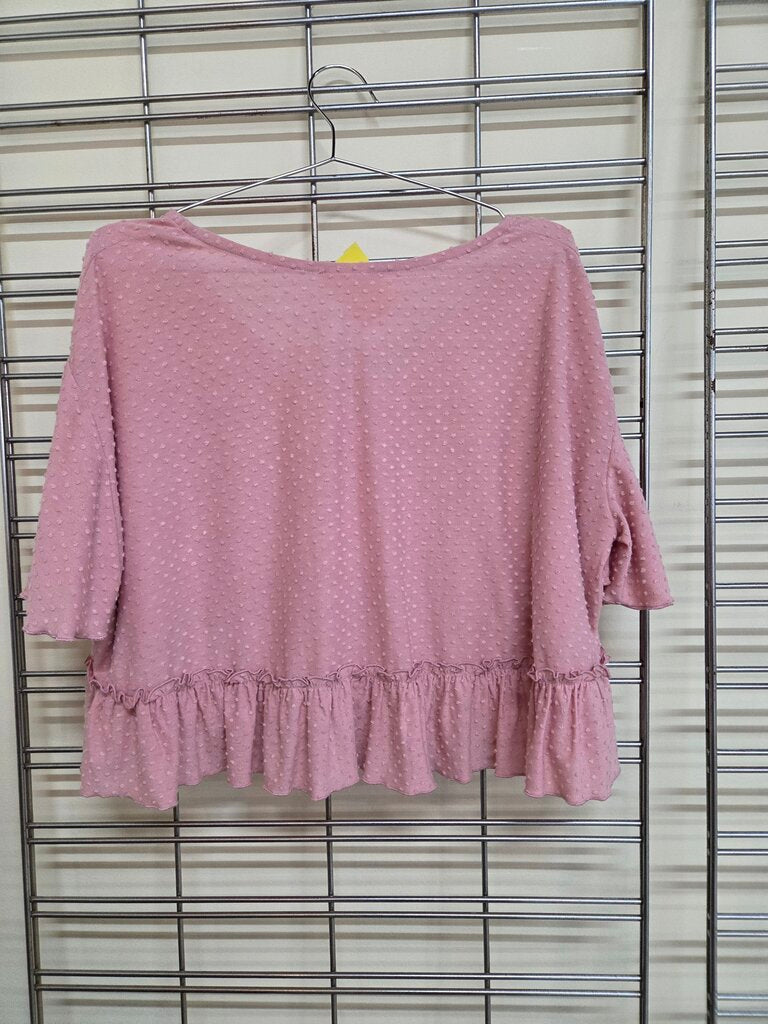 Swiss dot short sleeve blouse sz S