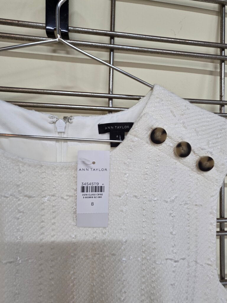 NWT-Ann Taylor Sleeveless Textured Shift Dress w/ Tortoise-shell Buttons
