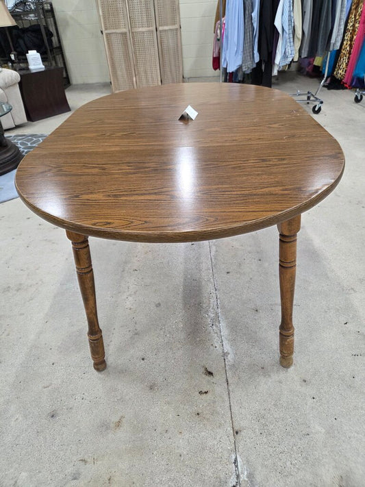 Dining Room Table, w/ 2 Leaves