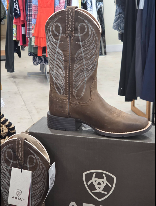 Womens Ariat New In Box Round Up Wide Square Toe Western Boots sz 8