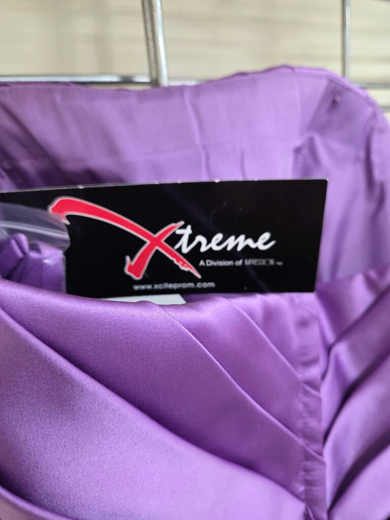 SHORT PURPLE FORMAL DRESS