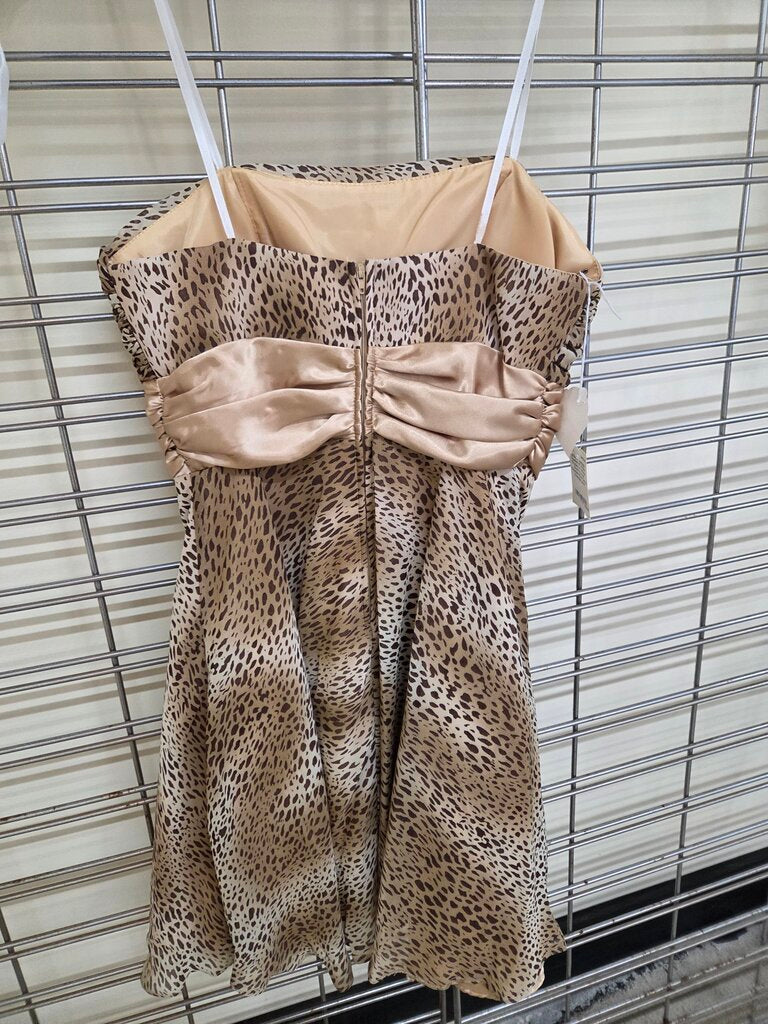Shades of White Short Formal Cheetah Print Dress