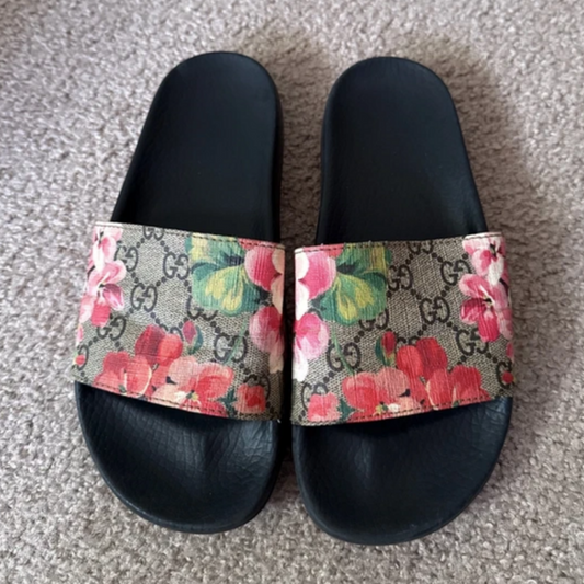Gucci Bloom Slides